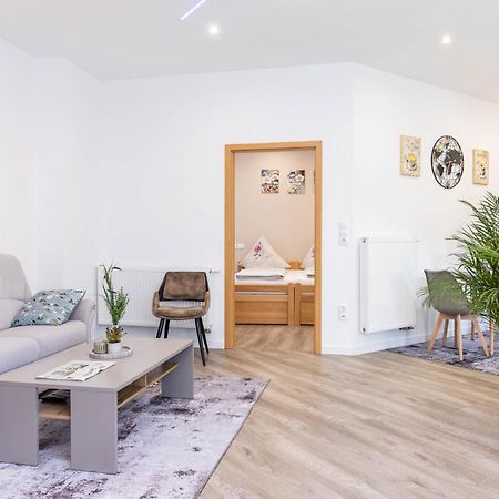 Neu I Ferienwohnung Jasmin Andernach Exterior photo