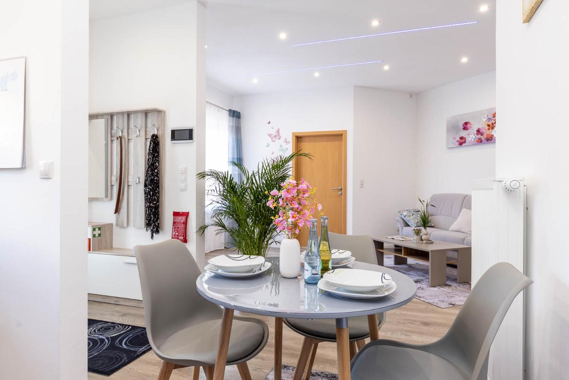 Neu I Ferienwohnung Jasmin Andernach Exterior photo