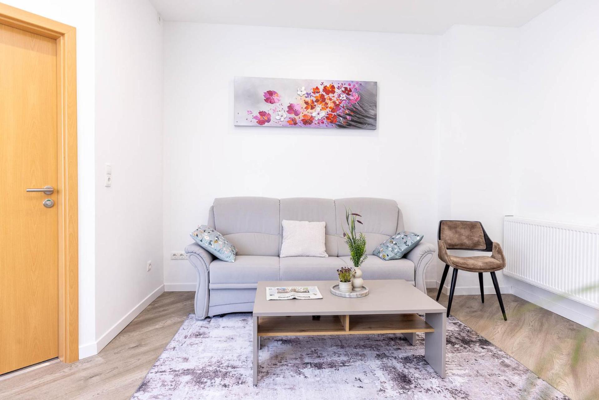 Neu I Ferienwohnung Jasmin Andernach Exterior photo