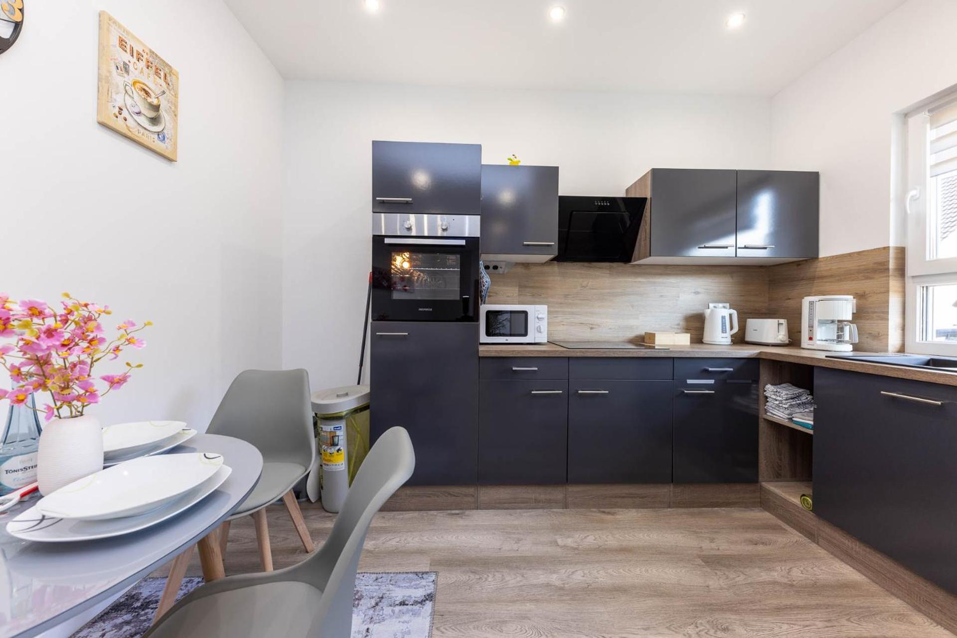 Neu I Ferienwohnung Jasmin Andernach Exterior photo